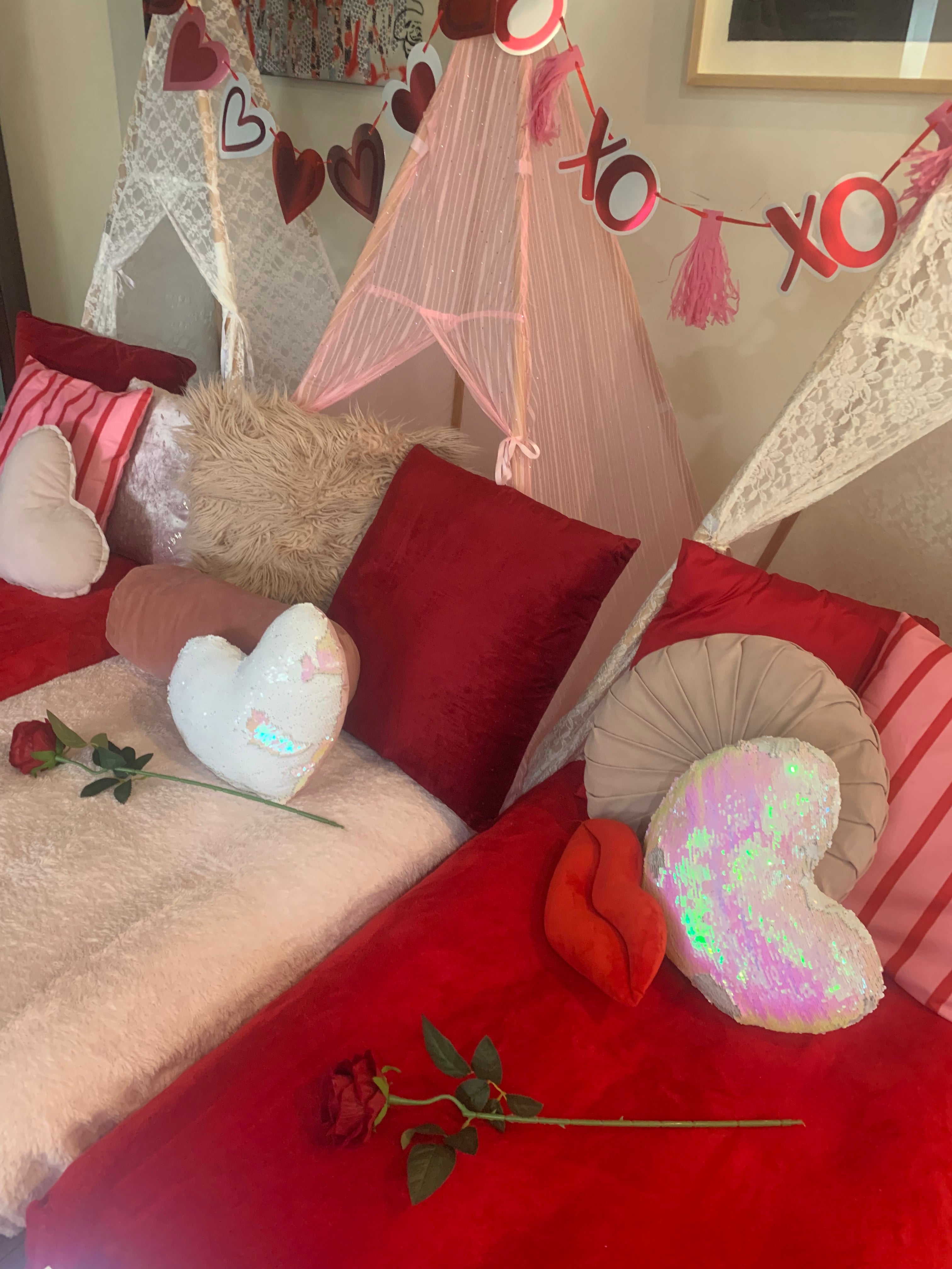Hearts and Galentines Wellington teepees