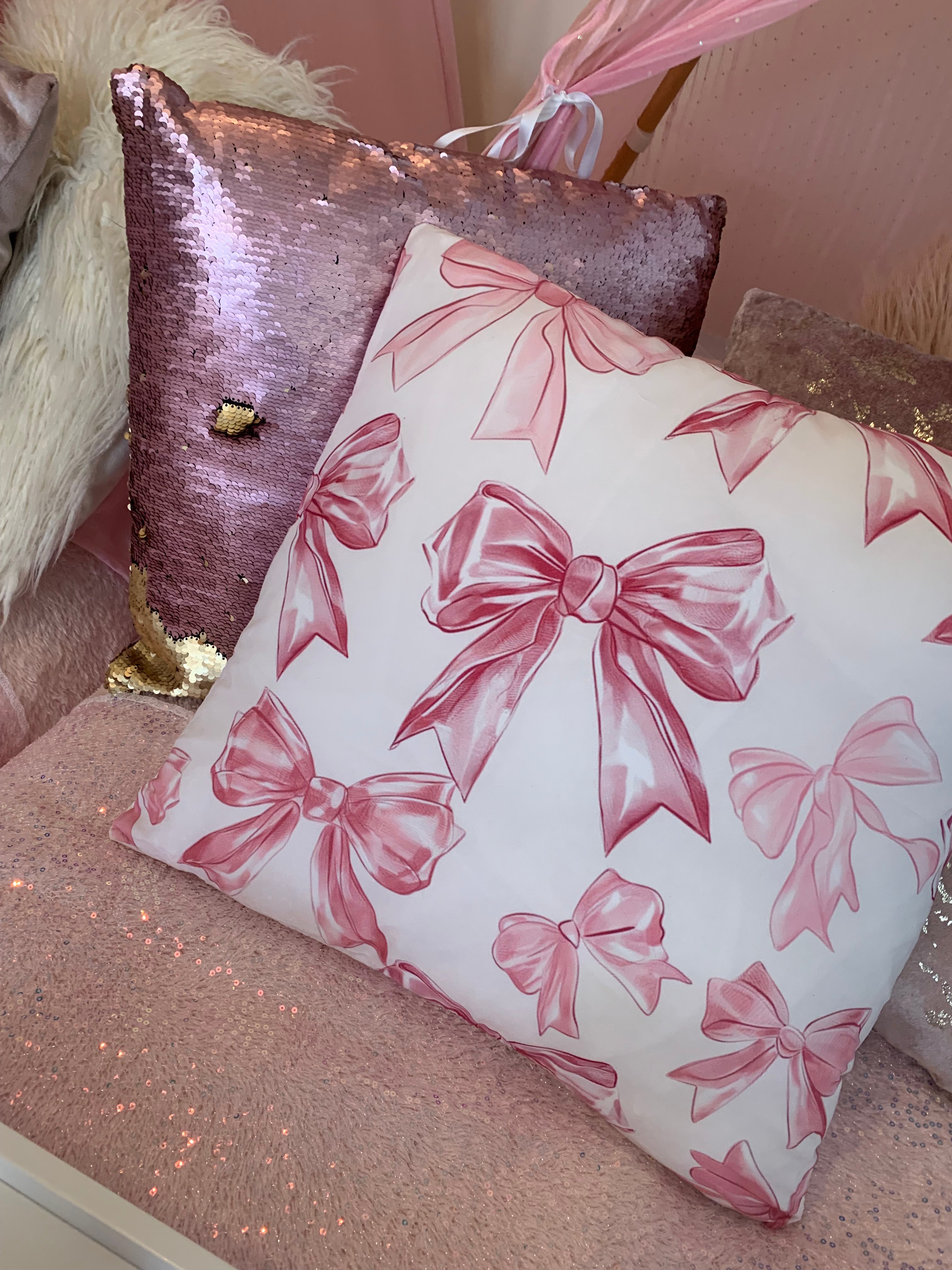 Teepee party hire Wellington with cute pink bows