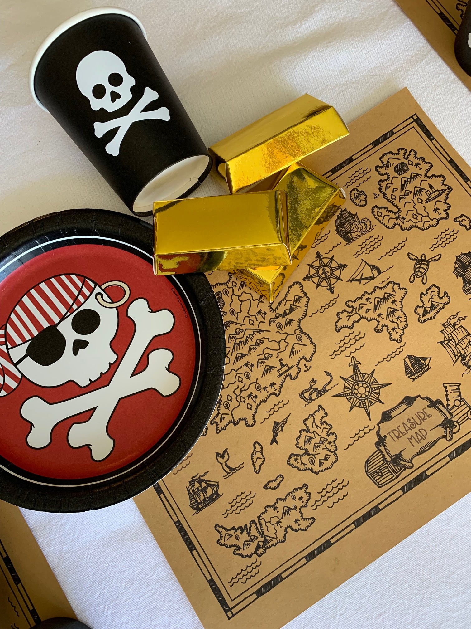 Pirate party supplies