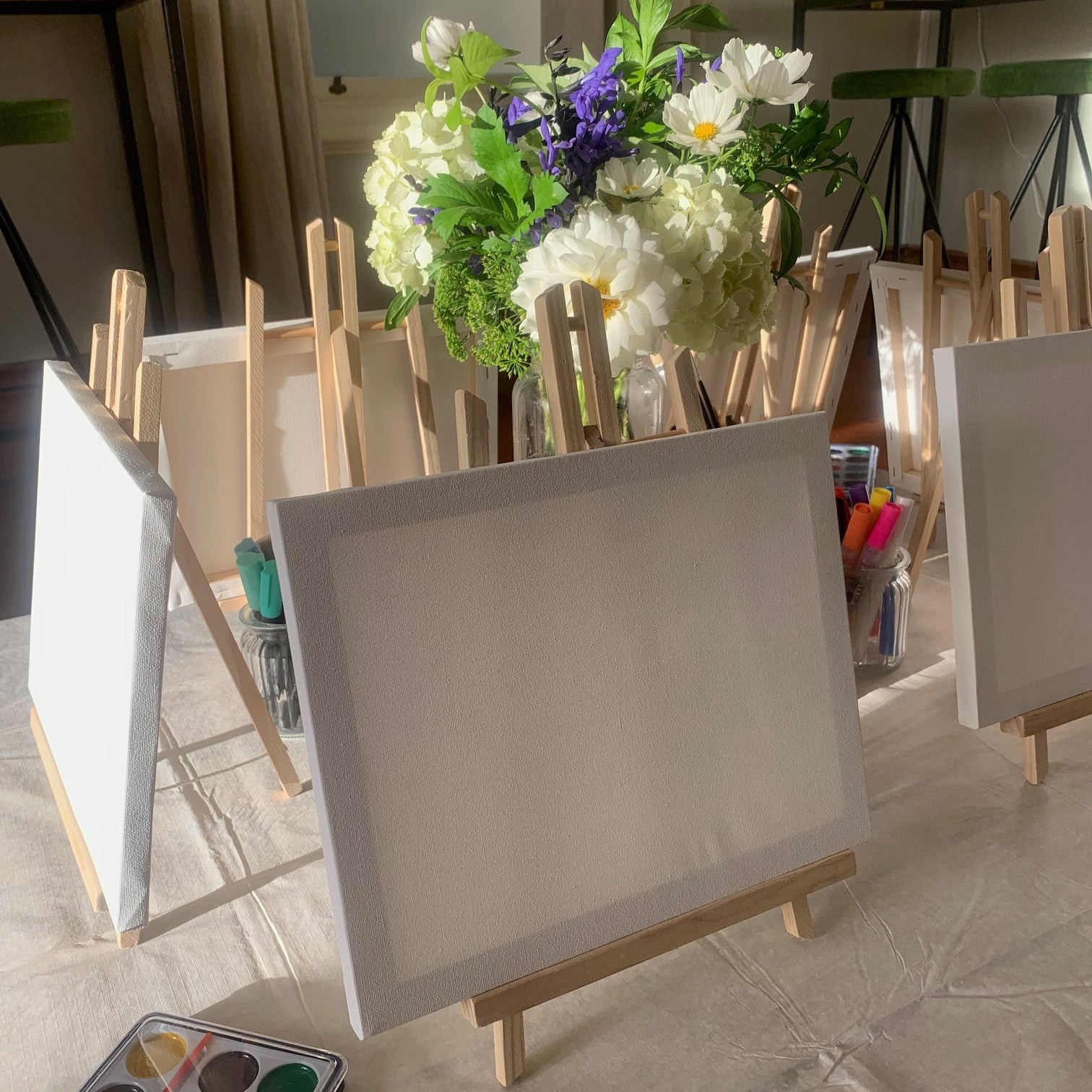 Let's paint party hire Wellington