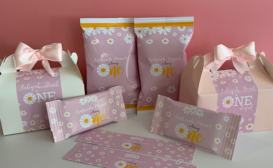 Daisy themed first birthday party