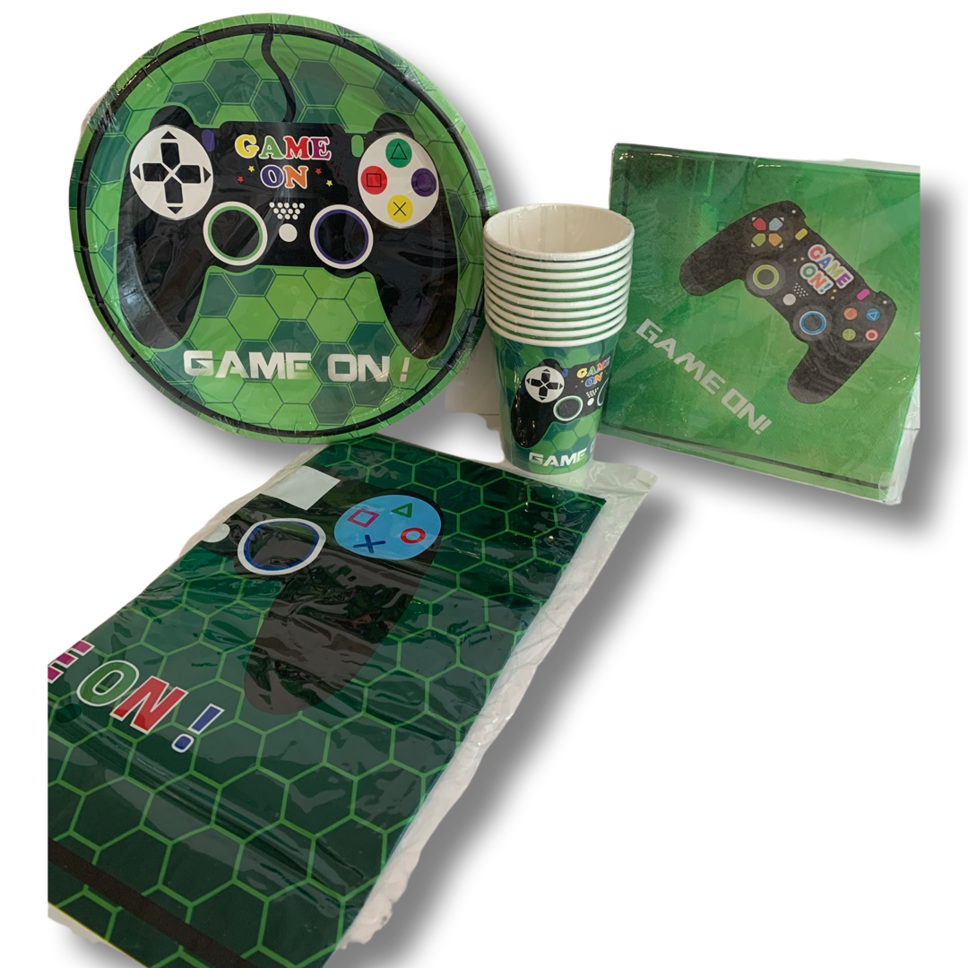 Game on gaming party tableware