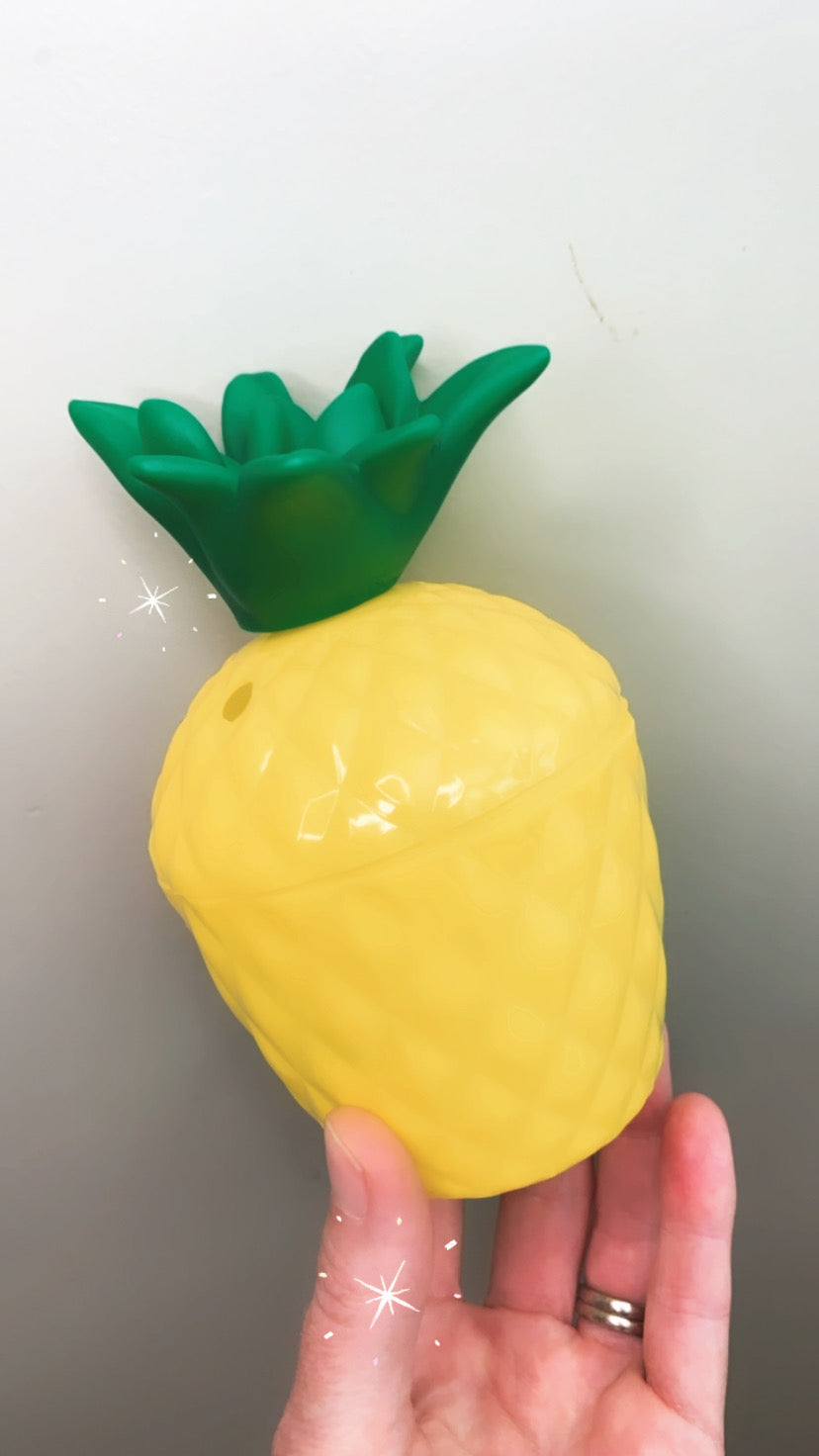 pineapple party cup