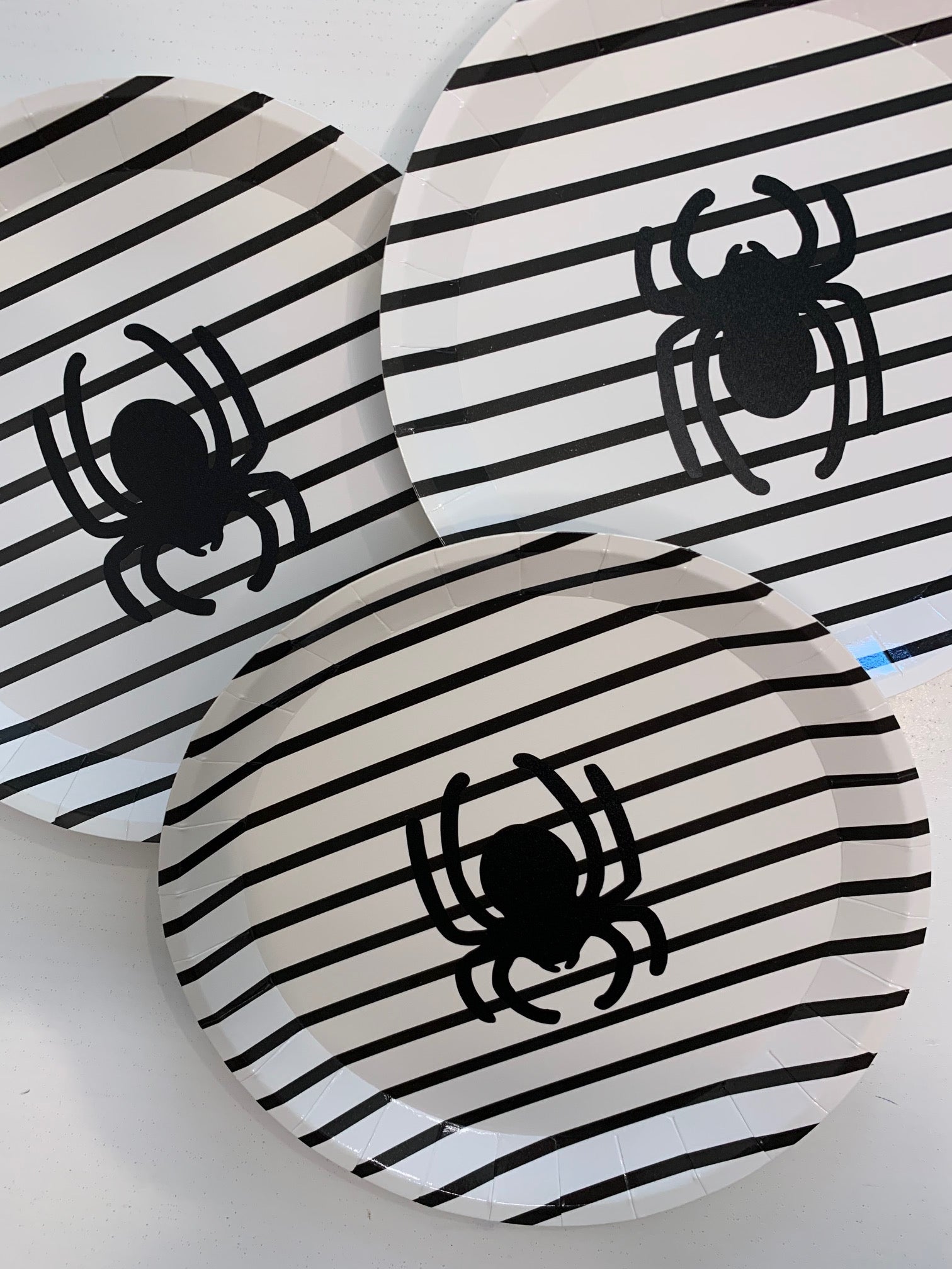 Spider party plates