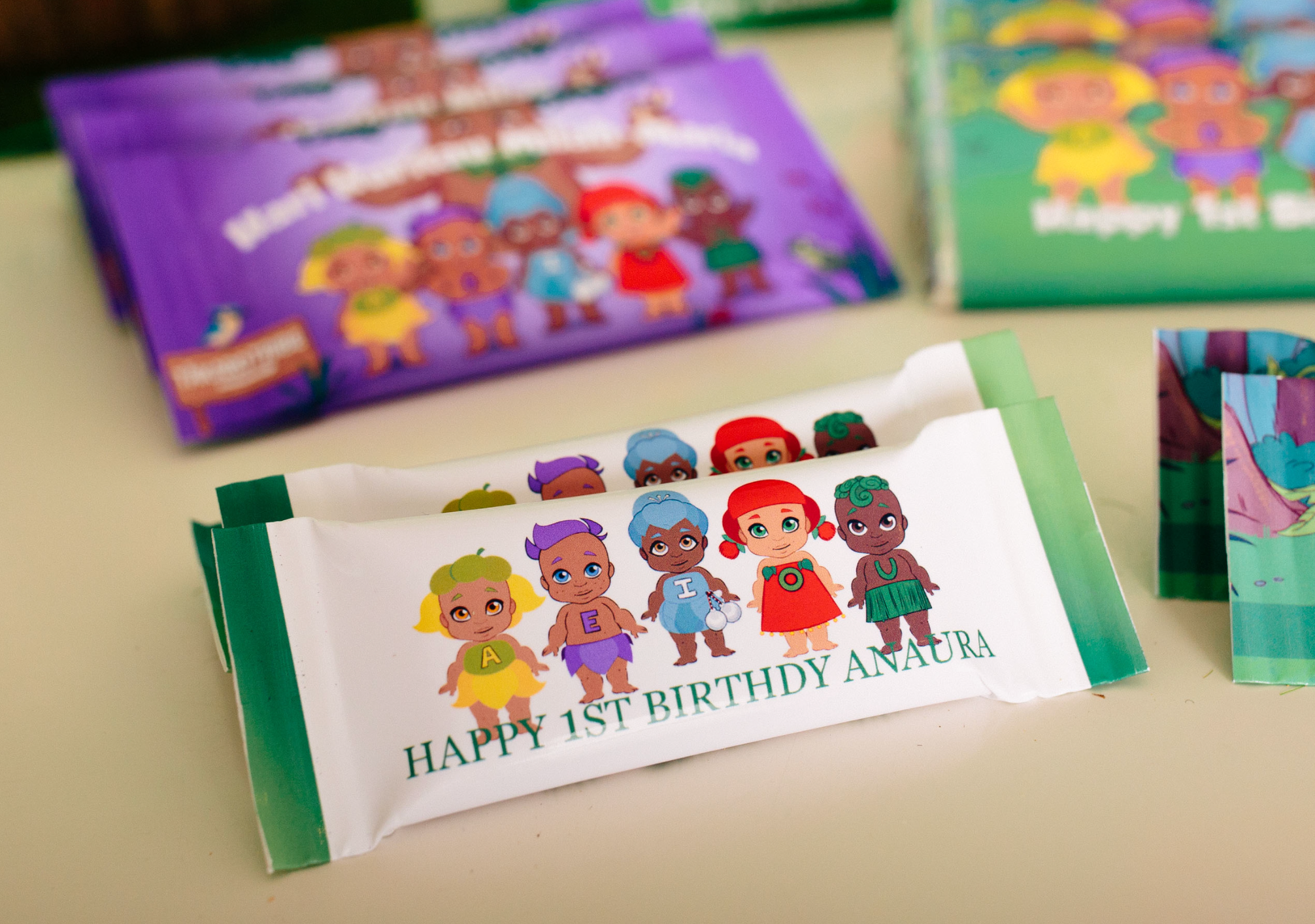 Takaro Tribe mini kit kats