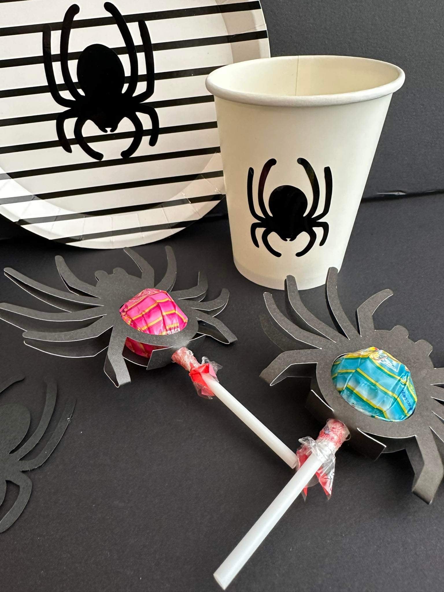 Spider themed lollipops