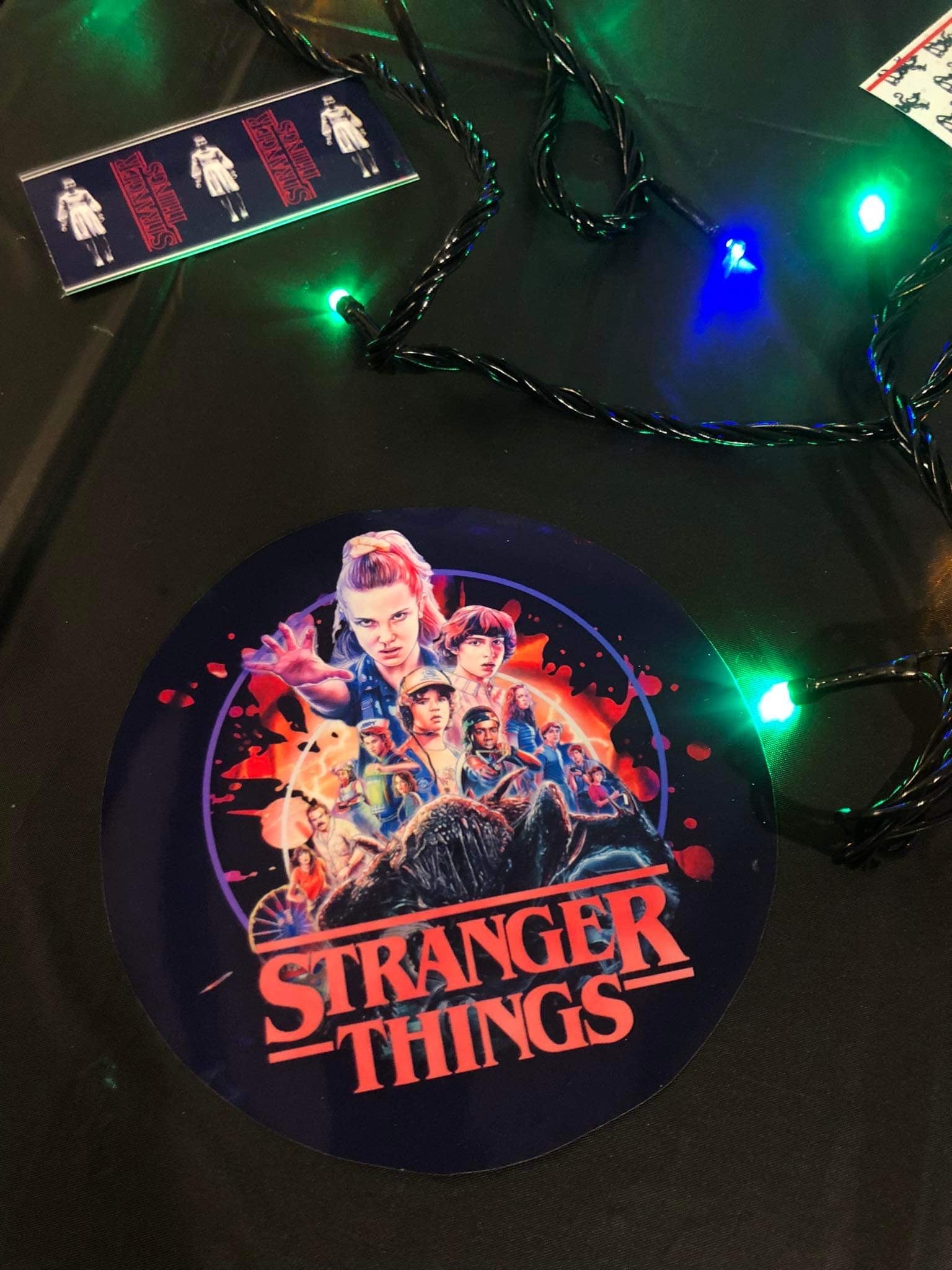 Stranger things plates