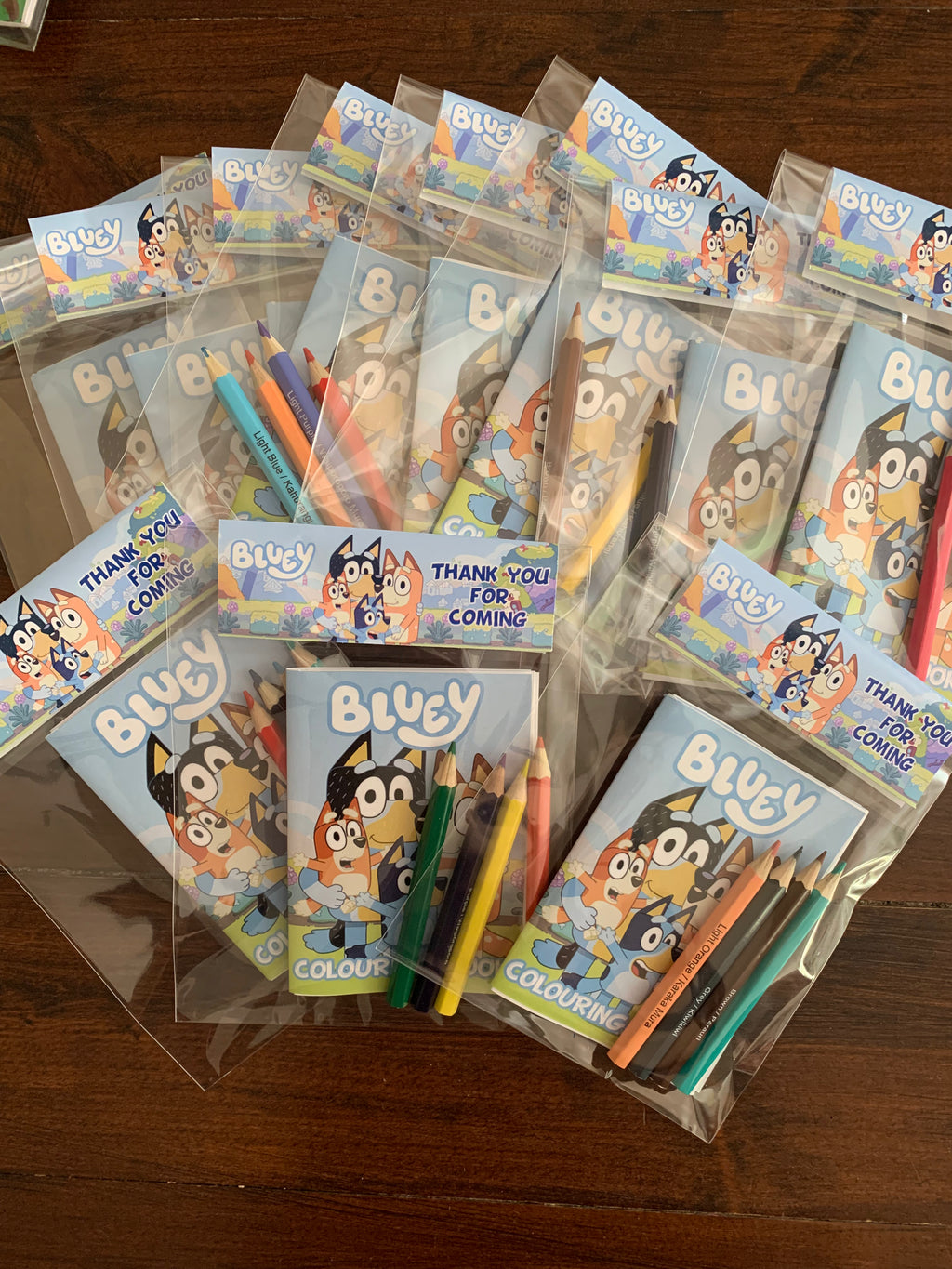 BLUEY MINI COLOURING BOOKS WITH PENCILS
