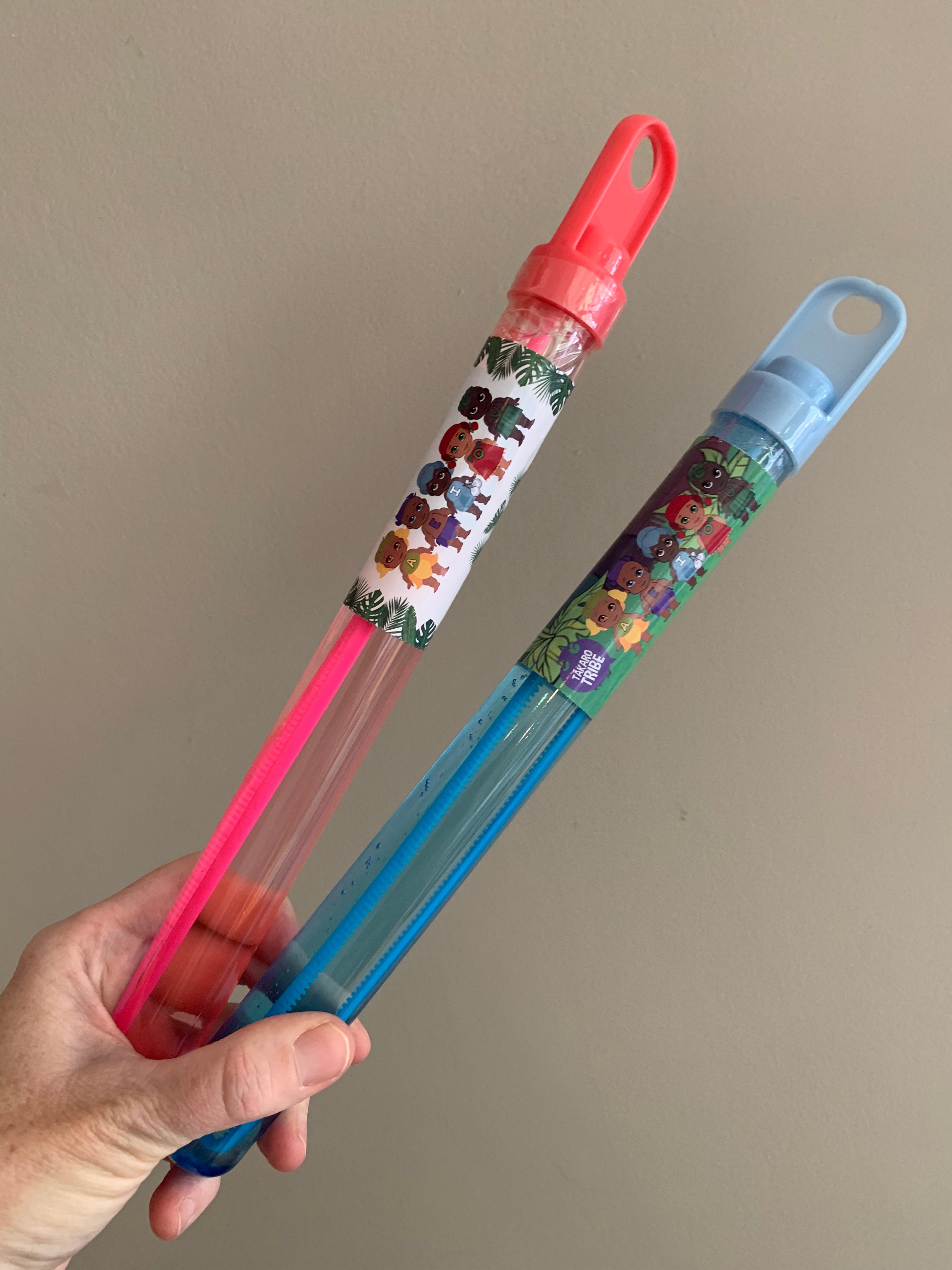 Tākaro Tribe bubble wands 