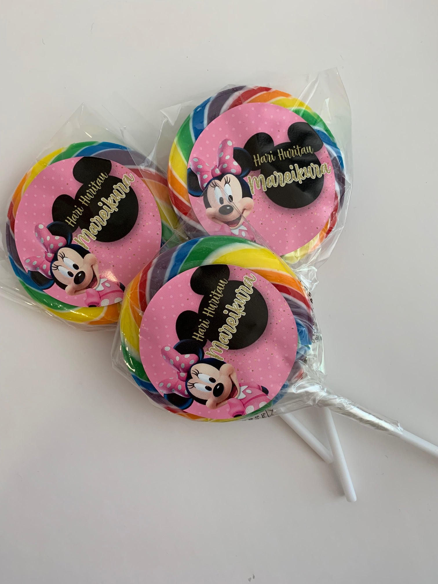 Minnie mouse lollipops