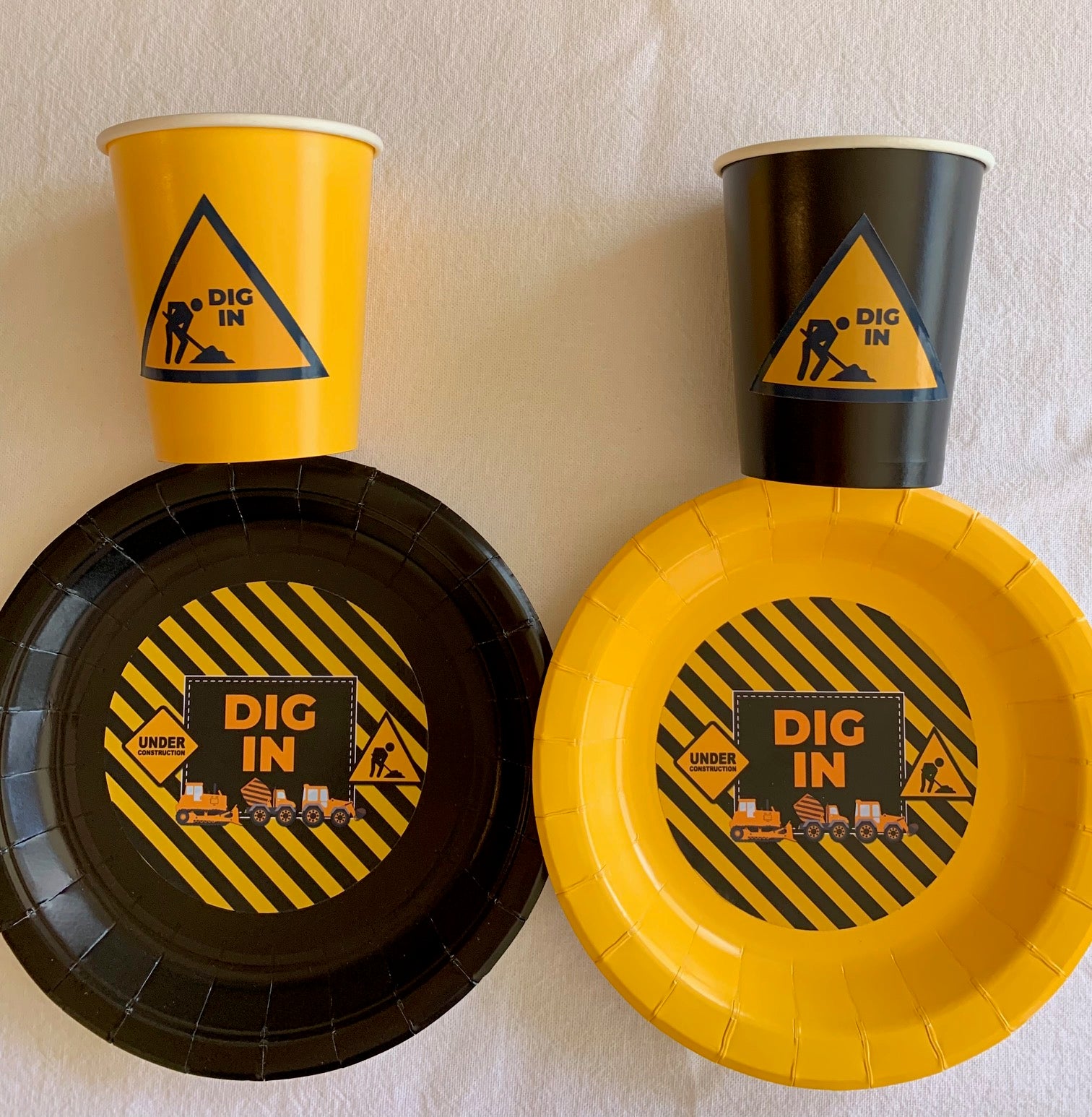Construction party tableware