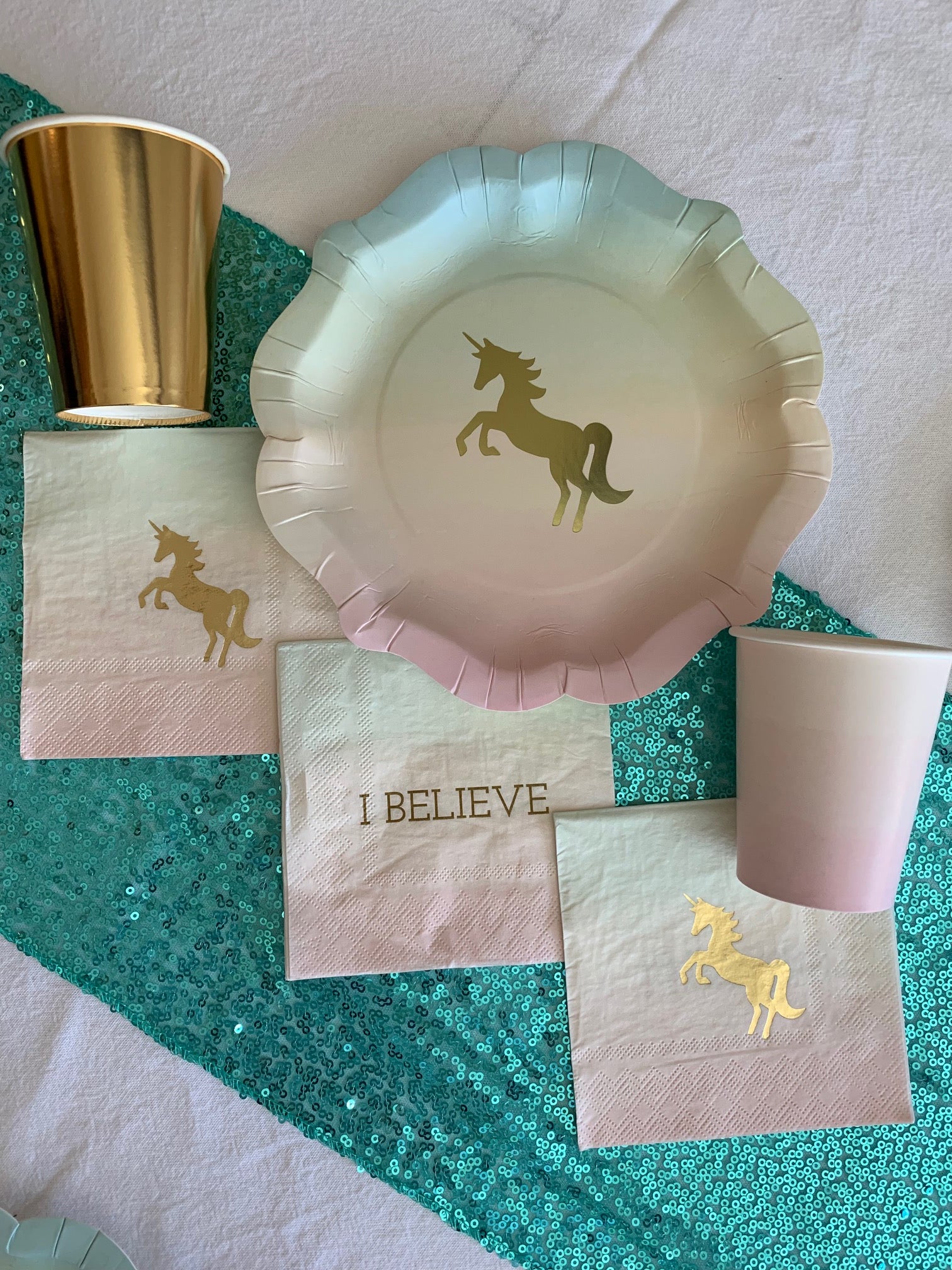 Unicorn party supplies