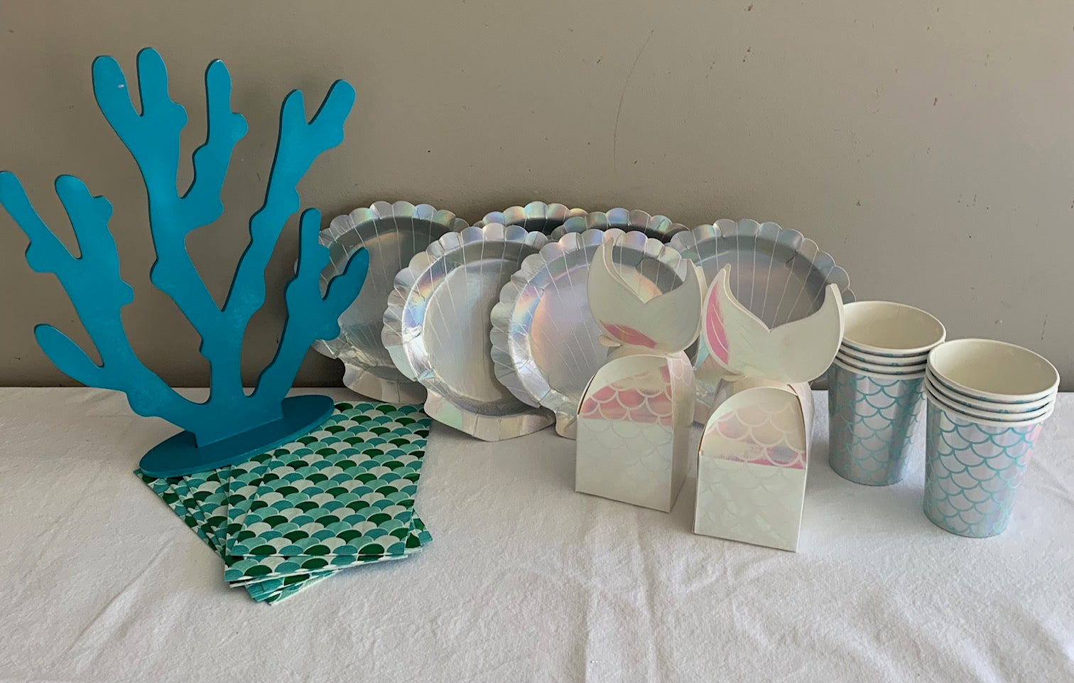 Mermaid party supplies