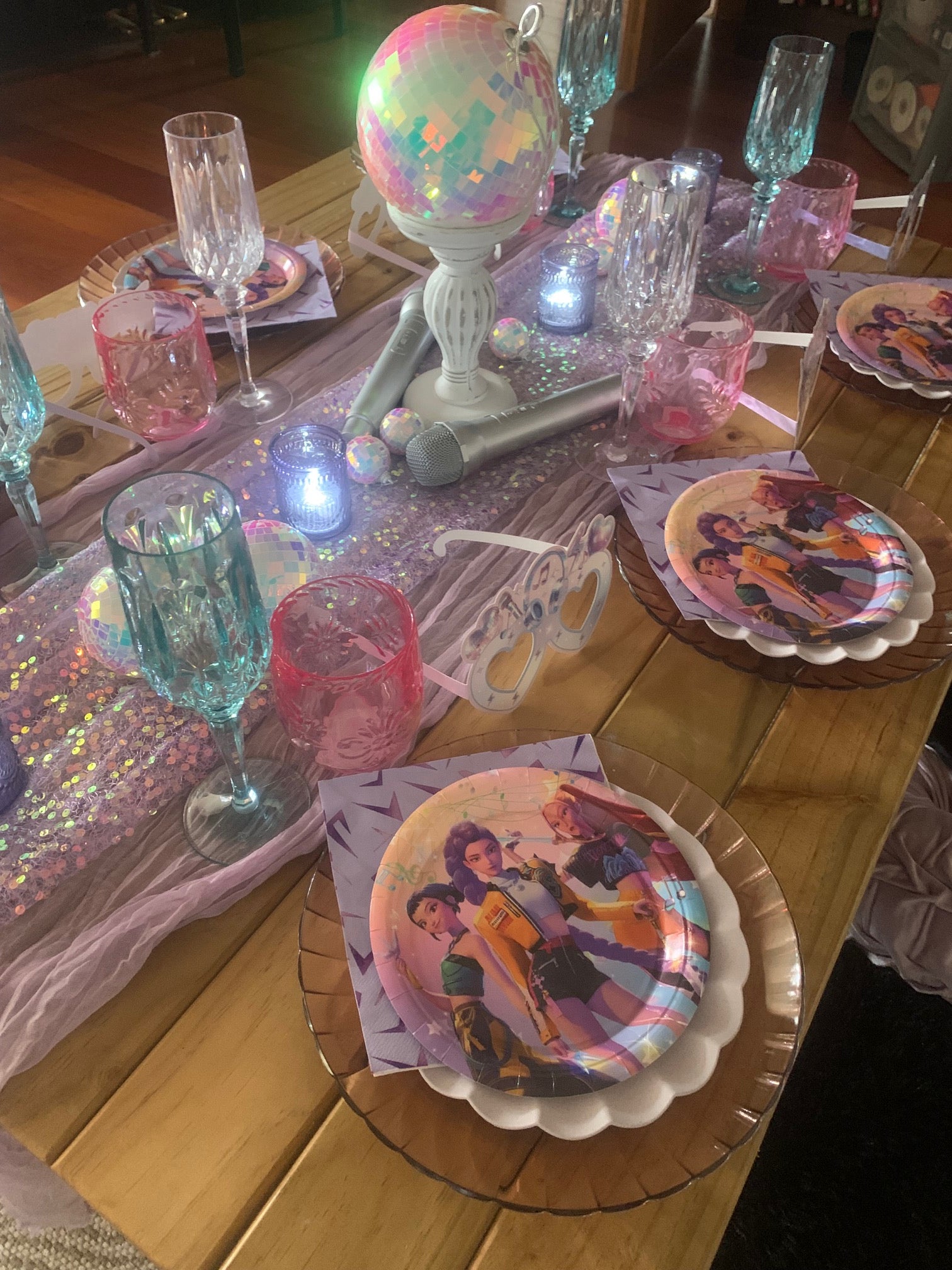 Best kids party planner in Wellington hosting a K-Pop themed picnic