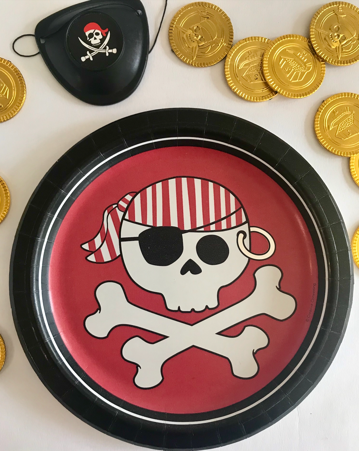 Pirate party plates