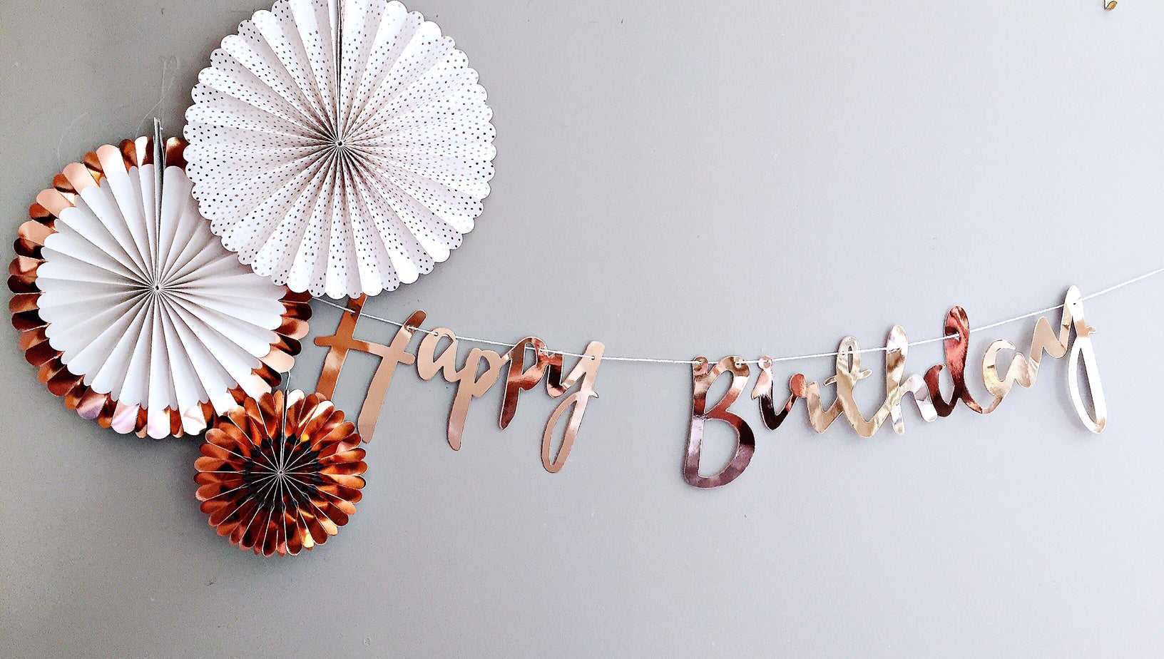 Rose gold party decorations