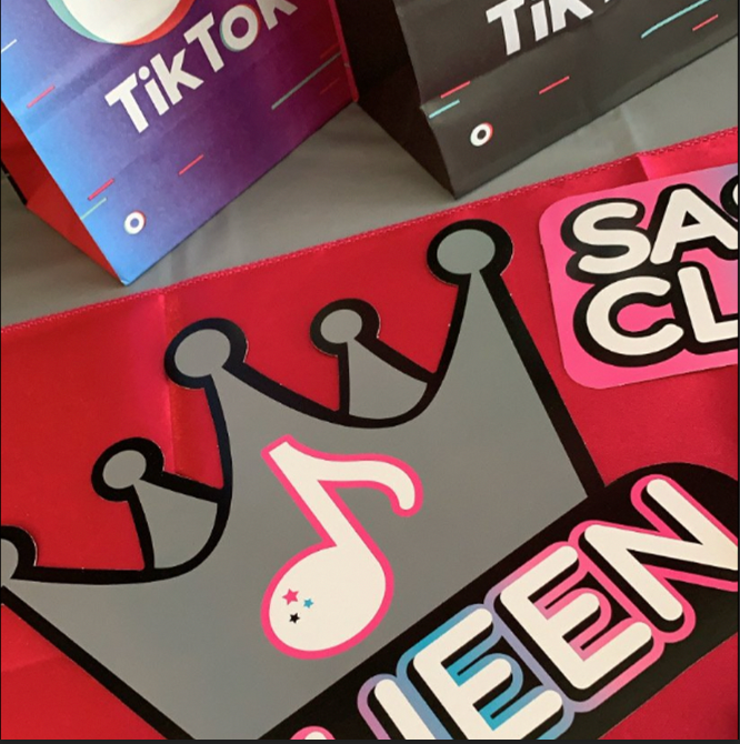 Tik tok party supplies