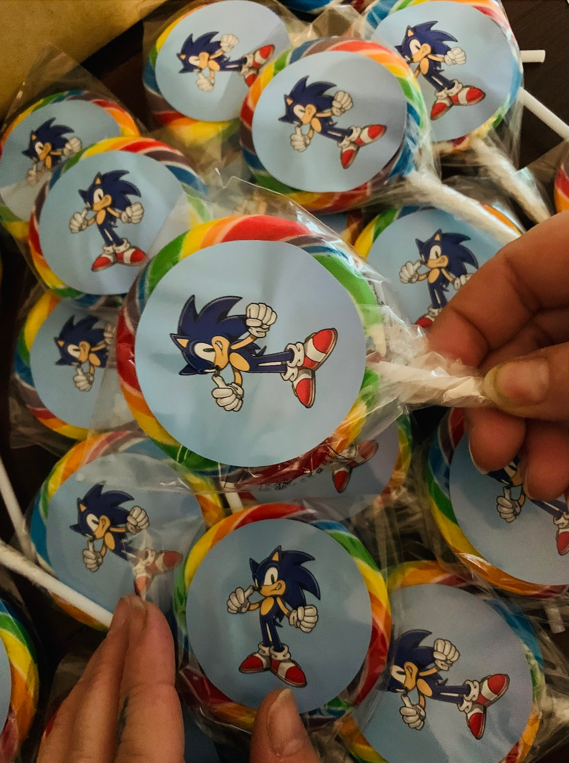 Sonic the hedgehog lollipops