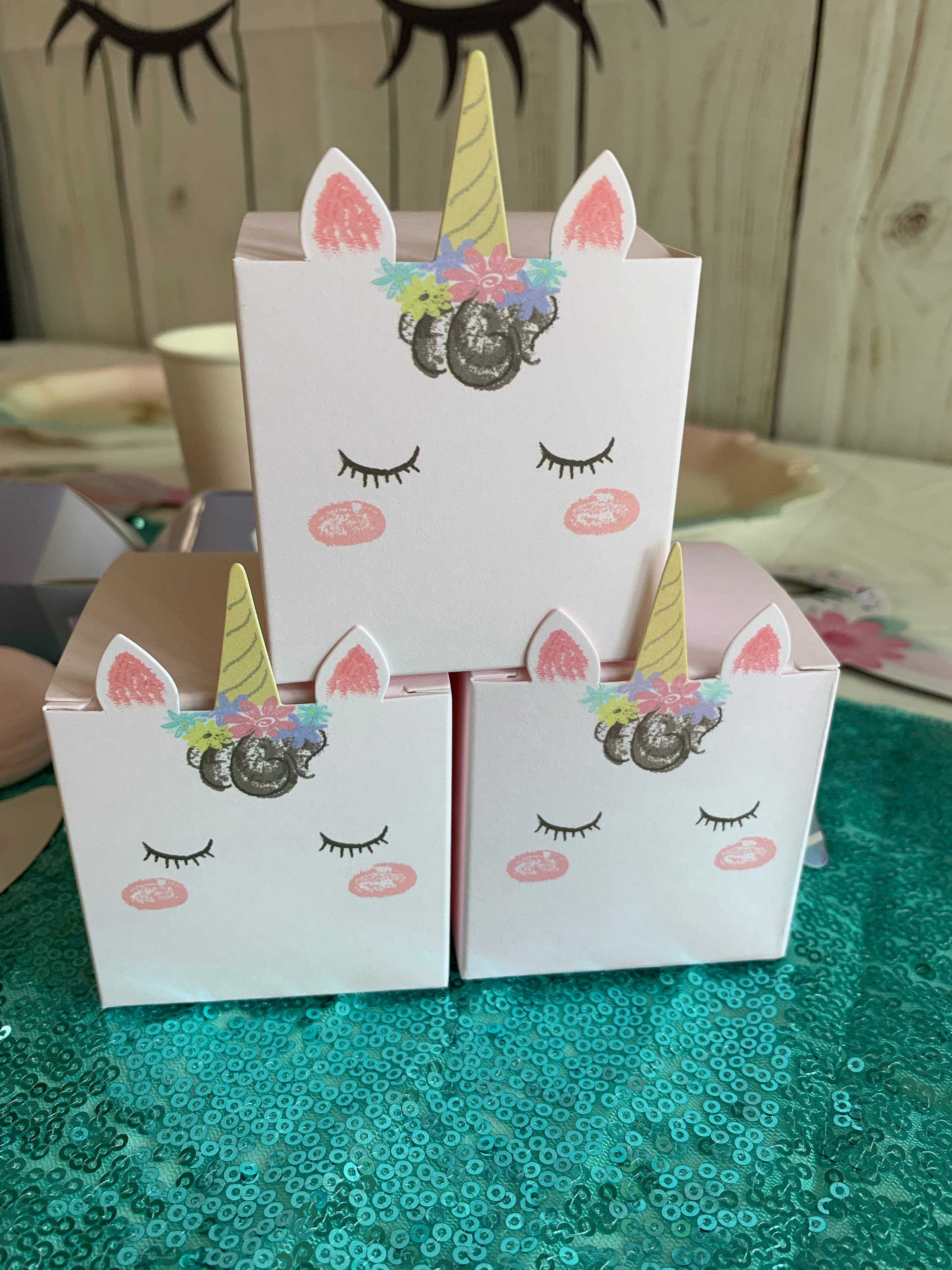 Unicorn mini gift boxes
