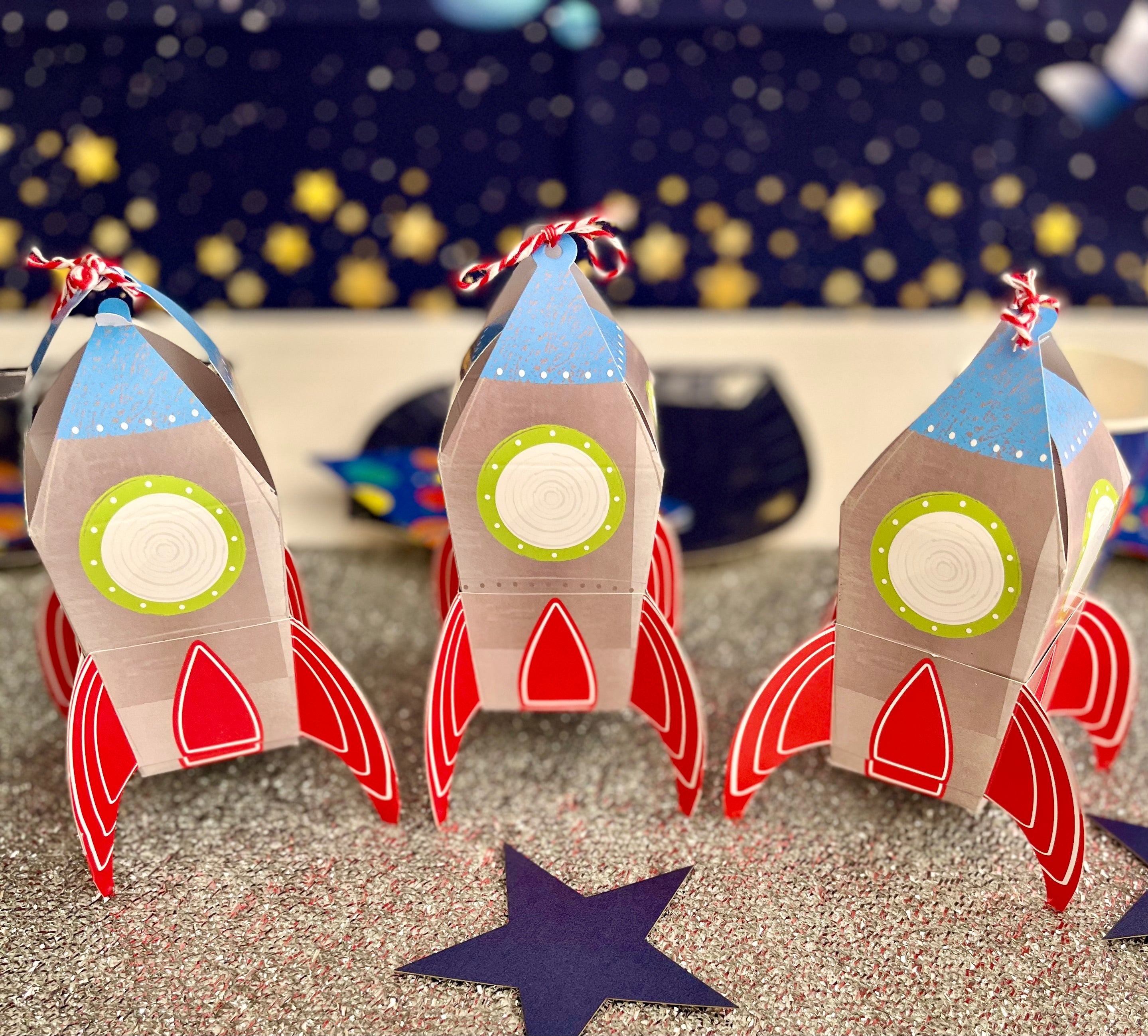 Rocket ships party supplies